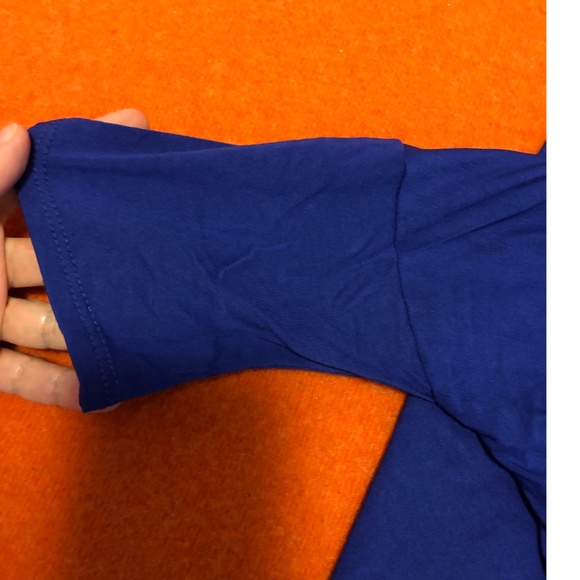 *3for$30* Emma’s Closet blue blouse made in USA - Picture 2 of 5